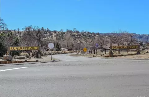 25640 Paramount Dr, Tehachapi, CA 93561 photo 28
