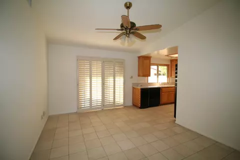 1215 Pasteur Dr, Lancaster, CA 93535 photo 15