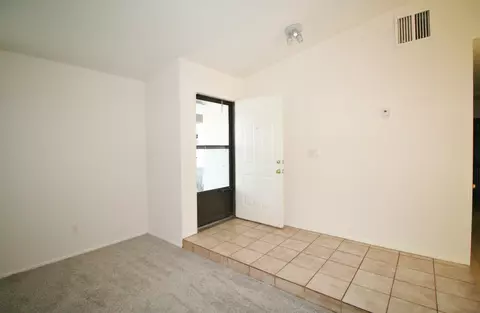 1215 Pasteur Dr, Lancaster, CA 93535 photo 20