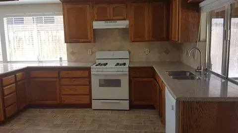 44019 Raysack Ave, Lancaster, CA 93535 photo 13