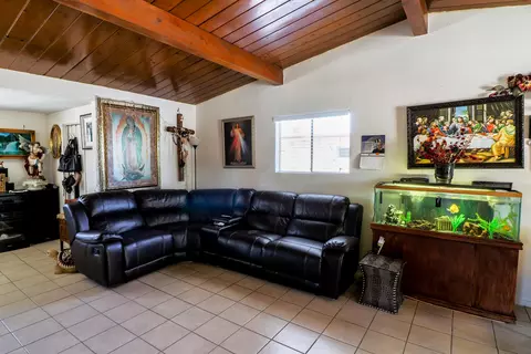 38732 E 3rd St, Palmdale, CA 93550 photo 7