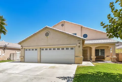44142 Westridge Dr, Lancaster, CA 93536 photo 1