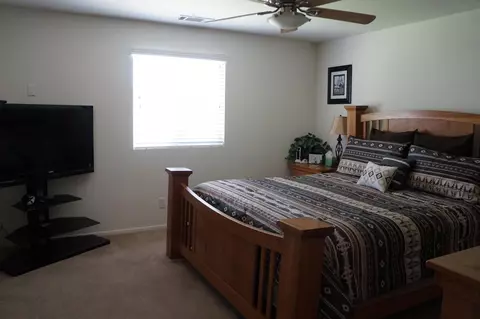 43054 33rd St E, Lancaster, CA 93535 photo 11