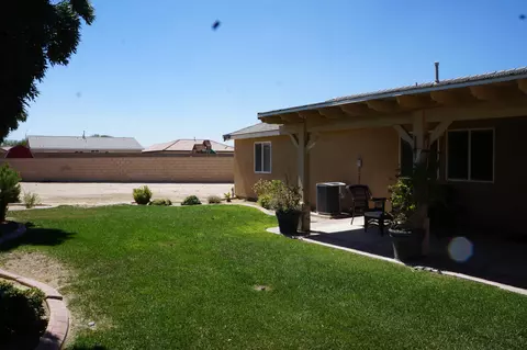 43054 33rd St E, Lancaster, CA 93535 photo 18