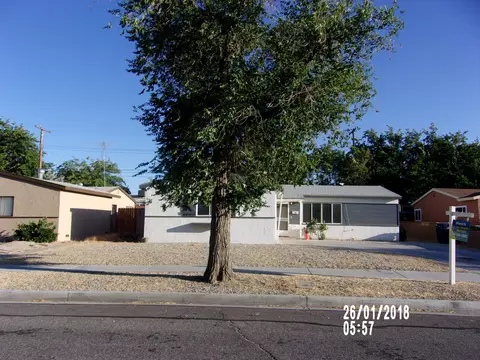 614 E Nugent St, Lancaster, CA 93535 photo 1