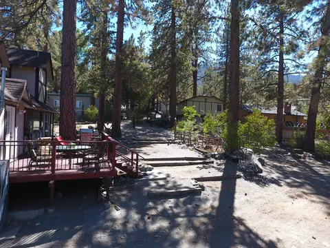 5585 Juniper Dr, Wrightwood, CA 92397 photo 13