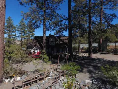 5585 Juniper Dr, Wrightwood, CA 92397 photo 16