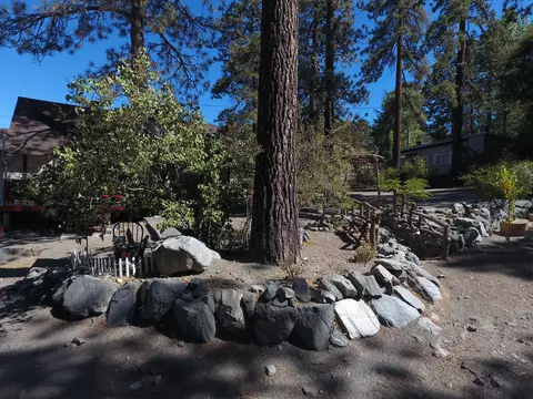 5585 Juniper Dr, Wrightwood, CA 92397 photo 15