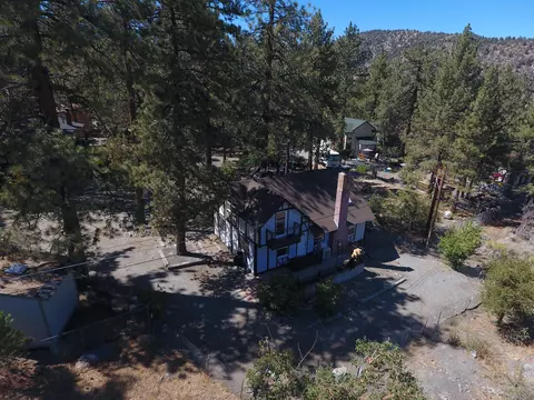 5585 Juniper Dr, Wrightwood, CA 92397 photo 5