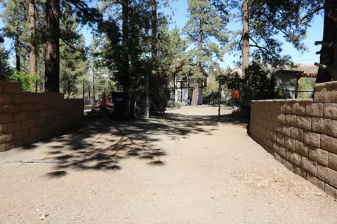 5585 Juniper Dr, Wrightwood, CA 92397 photo 46