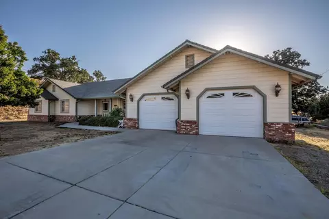 17701 Tanforan Dr, Tehachapi, CA 93561 photo 5