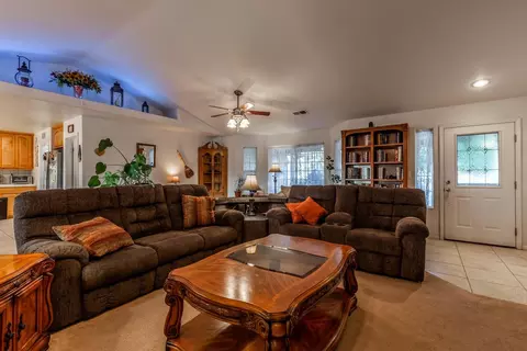 17701 Tanforan Dr, Tehachapi, CA 93561 photo 18