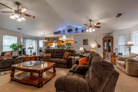 17701 Tanforan Dr, Tehachapi, CA 93561 photo 17
