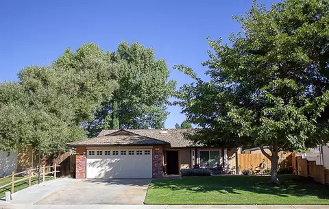 109 Chaparrel St, Tehachapi, CA 93561 photo 1