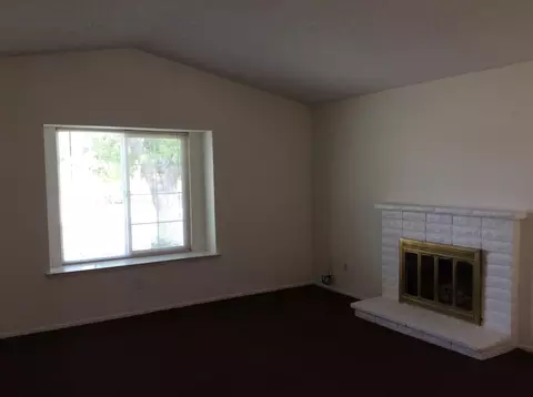 37447 37th St E, Palmdale, CA 93550 photo 17