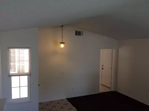 37447 37th St E, Palmdale, CA 93550 photo 21