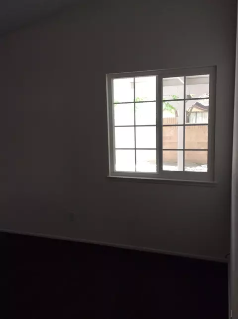 37447 37th St E, Palmdale, CA 93550 photo 30