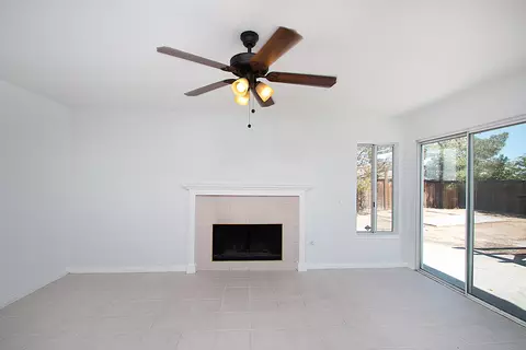 36646 Crystal Ct, Palmdale, CA 93550 photo 12