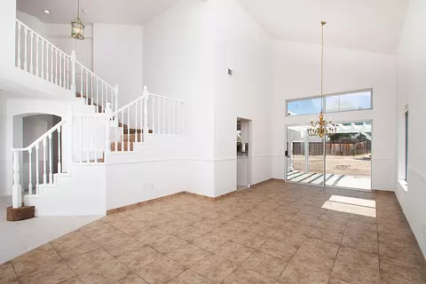 36646 Crystal Ct, Palmdale, CA 93550 photo 9