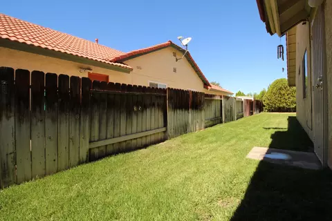 2741 Annapolis Way, Lancaster, CA 93536 photo 8