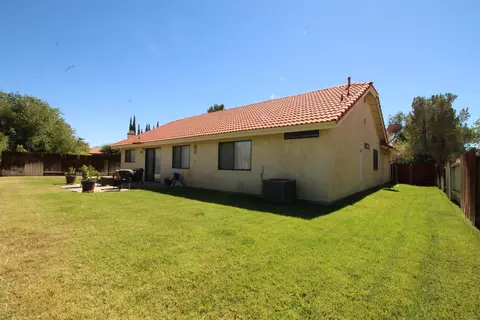 2741 Annapolis Way, Lancaster, CA 93536 photo 6