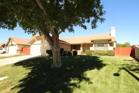 2741 Annapolis Way, Lancaster, CA 93536 photo 2