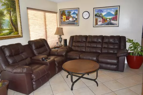 44257 E 11th Street St, Lancaster, CA 93535 photo 7