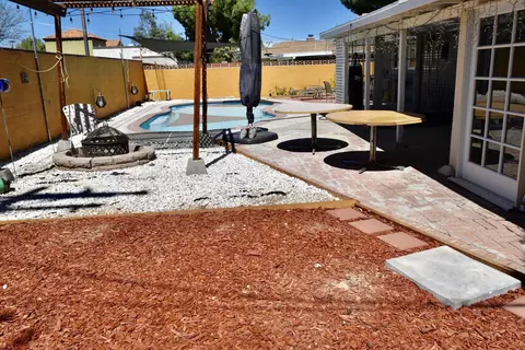 44257 E 11th Street St, Lancaster, CA 93535 photo 22