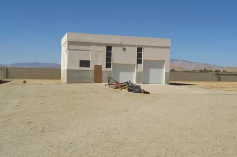 4697 Gibbs Ave, Mojave, CA 93501 photo 5