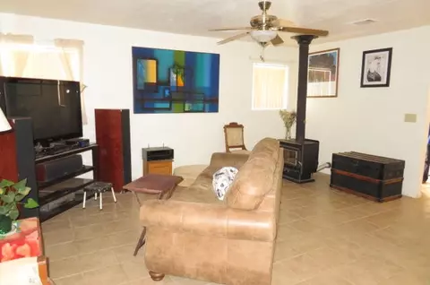 4697 Gibbs Ave, Mojave, CA 93501 photo 14