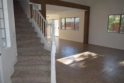 43733 7th St E, Lancaster, CA 93535 photo 3