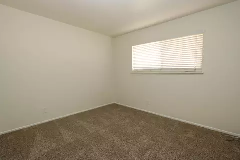 44236 Sancroft Ave, Lancaster, CA 93535 photo 13