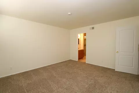 44236 Sancroft Ave, Lancaster, CA 93535 photo 10