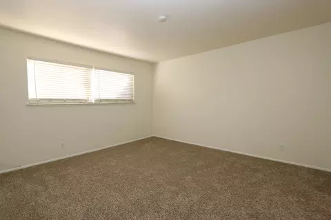44236 Sancroft Ave, Lancaster, CA 93535 photo 14