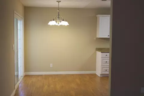 17867 Lakespring Ave, Palmdale, CA 93591 photo 14