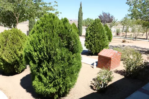 49050 130th St W, Lancaster, CA 93536 photo 13