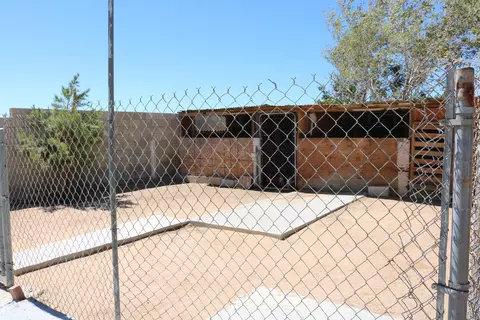 49050 130th St W, Lancaster, CA 93536 photo 32