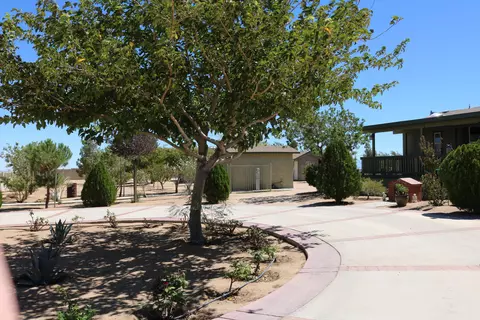 49050 130th St W, Lancaster, CA 93536 photo 9