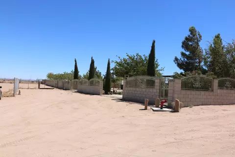 49050 130th St W, Lancaster, CA 93536 photo 28