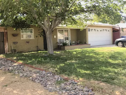 226 Avenue P5 E, Palmdale, CA 93550 photo 1