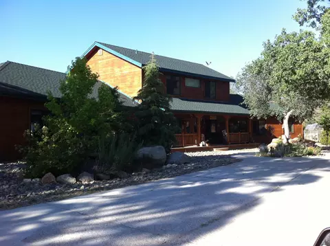 19151 Backes Ln, Tehachapi, CA 93561 photo 1