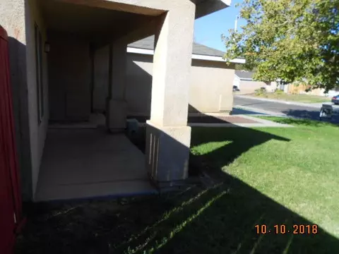 43751 Serenity Ct, Lancaster, CA 93535 photo 4