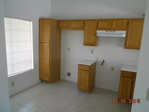 43751 Serenity Ct, Lancaster, CA 93535 photo 8