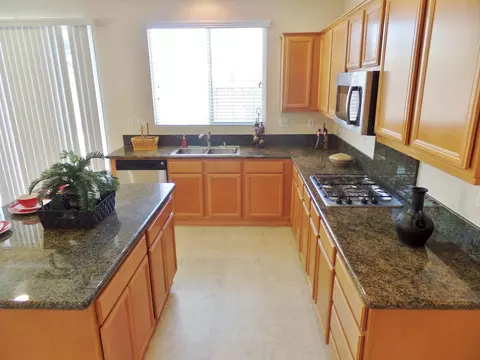 43824 Spring St, Lancaster, CA 93536 photo 11