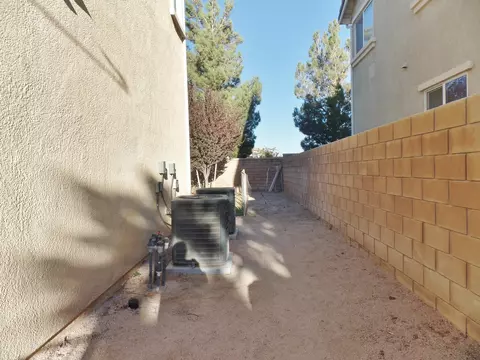 43824 Spring St, Lancaster, CA 93536 photo 66