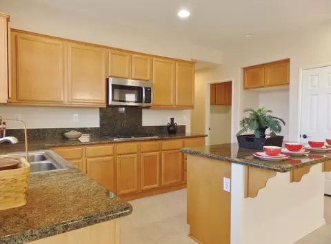 43824 Spring St, Lancaster, CA 93536 photo 8