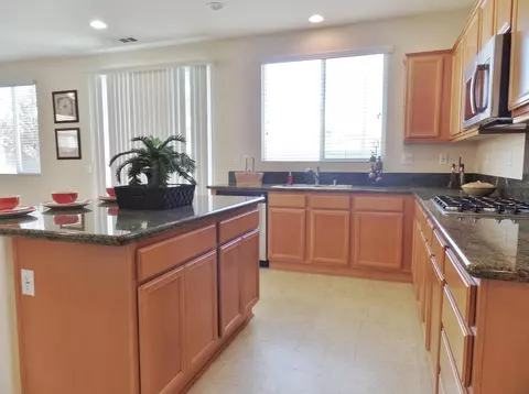 43824 Spring St, Lancaster, CA 93536 photo 12