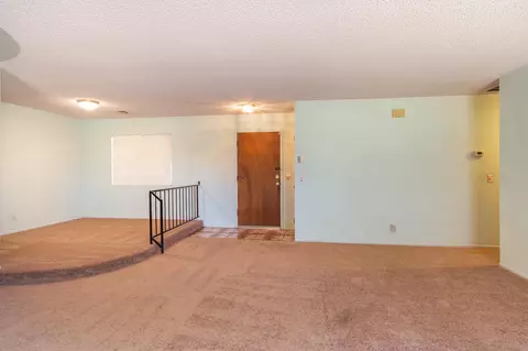 44244 8th St E, Lancaster, CA 93535 photo 4