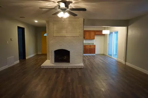 44515 3rd St E, Lancaster, CA 93535 photo 15