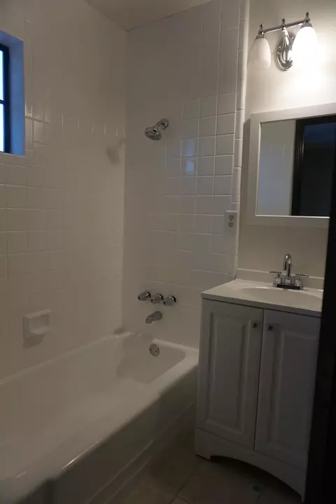 44515 3rd St E, Lancaster, CA 93535 photo 9